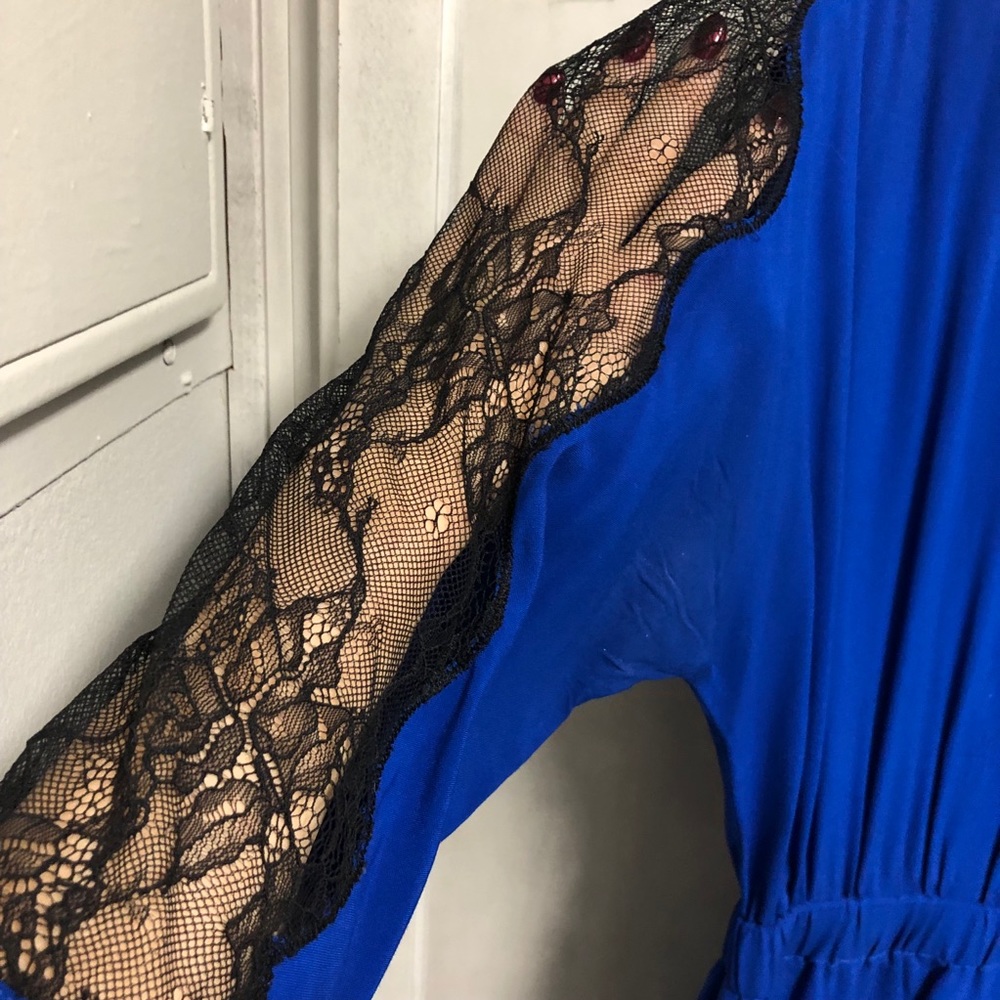 Gianni Bini royal blue dress